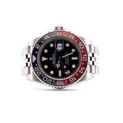 Rolex GMT-Master II Pepsi 2019 Jubilee Frontansicht mit rot-blauer Lünette und Edelstahlarmband