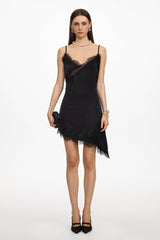 Moony Sexy Tailored Sleeveless Lace Detailing Mini Dress