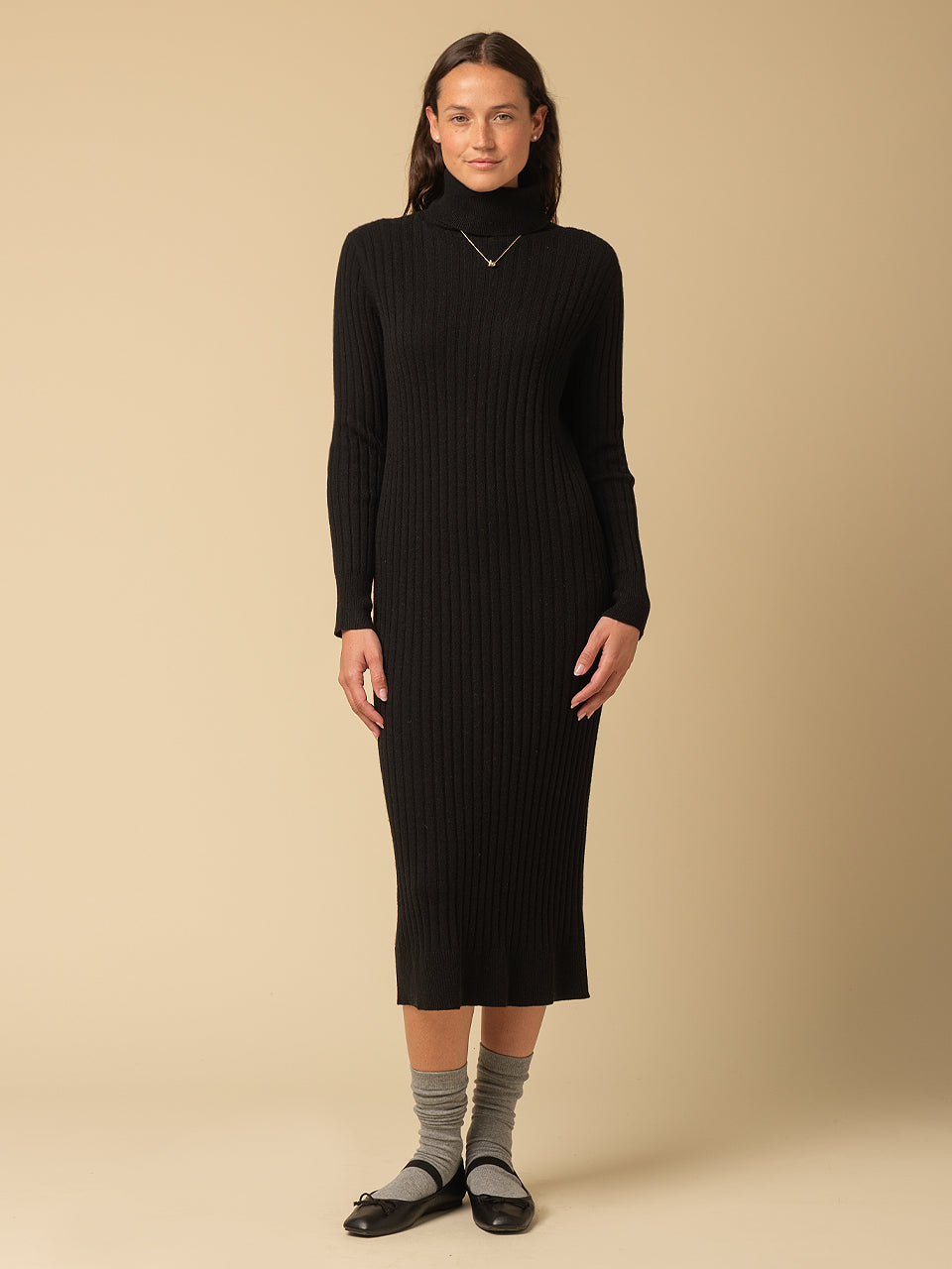 Rib Turtleneck Maxi Dress_Black