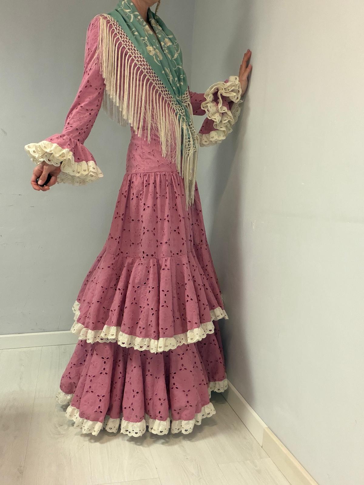 Traje Flamenca Perforado Malagueña T.44